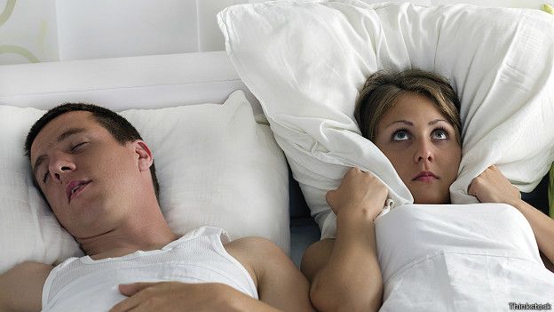 Храп во сне — основной симптом апноэ сна.